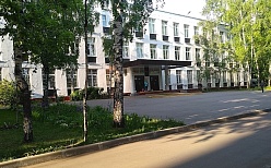 Школа им. В.И.Чуйкова (бывшая 623) ГБОУ